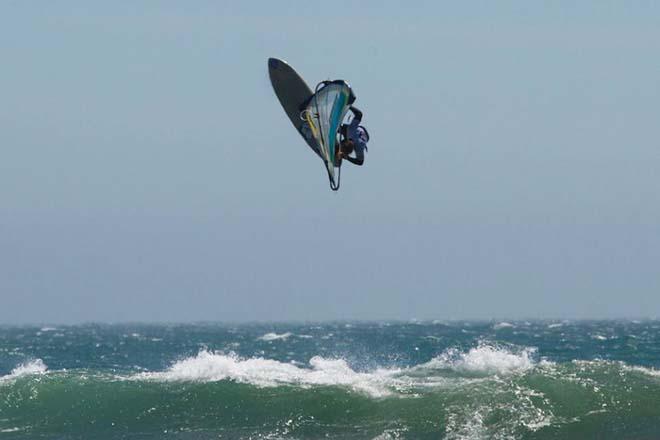 Marcillio ’Brawzinho’ Brown ©  Mike Archer / AWT http://americanwindsurfingtour.com/